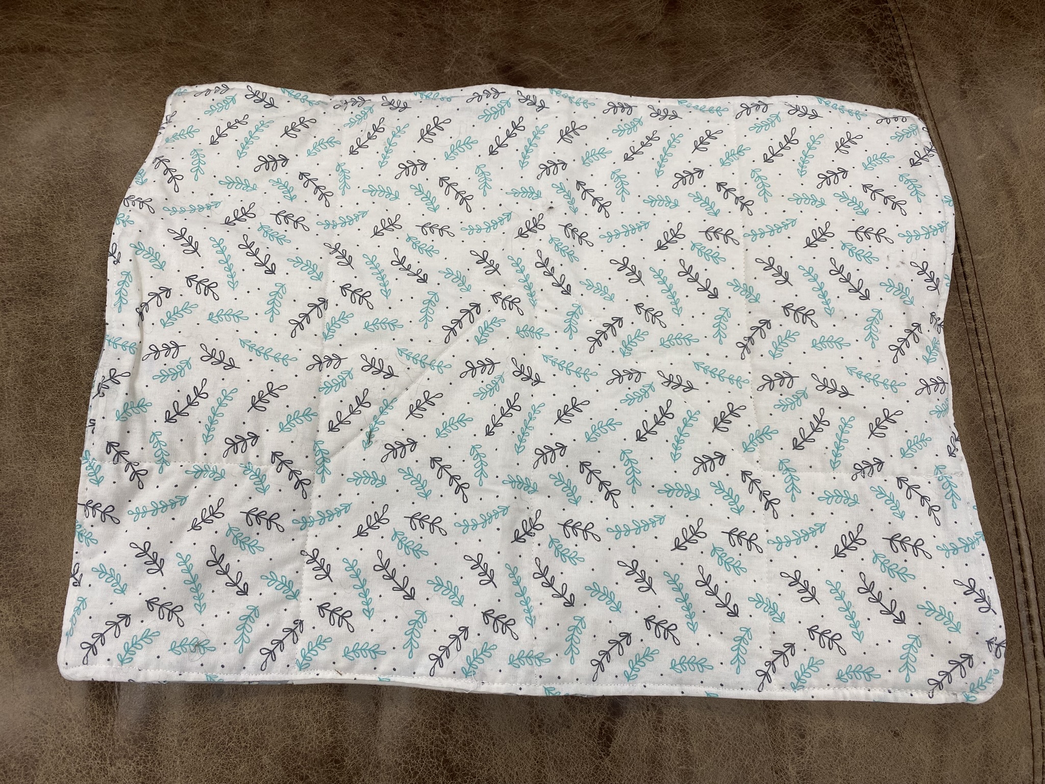 Handmade Doll Quilt. Blue, Gray, And White. - Image 3